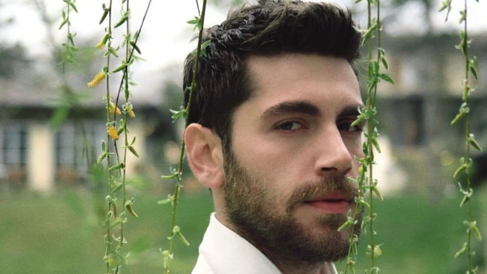 Emre Bey "Evlilik Güzeldir" dizisinden ayrıldı