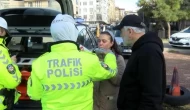 Pendik’te Korkunç Kaza: Sürücü Gazaya Basınca Marketi Devrip Geçti