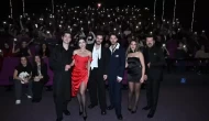 Karantina" Filmi Galasında Büyüledi: 2025’in İlk Büyük Yapımı