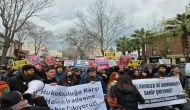 Saraçhane'de İmamoğlu Protestosu: Üniversiteliler Taksim'e Yürüyor