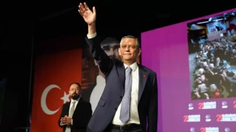 CHP Kurultayında Dikkat Çeken Liste Zaferi: Özgür Özel’in Ekibi Göreve Hazır