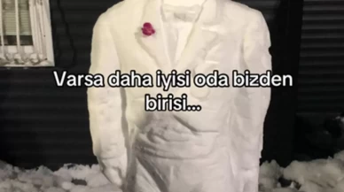 Ordu’da Kar Sanata Dönüştü: Kardan Atatürk Heykeli Büyük İlgi Gördü