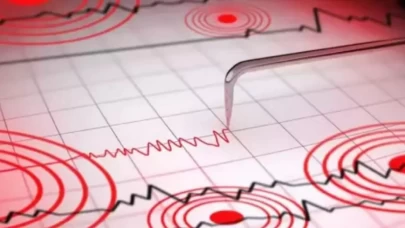 Hakkari'de Deprem Paniği: İşte İlk Bilgiler